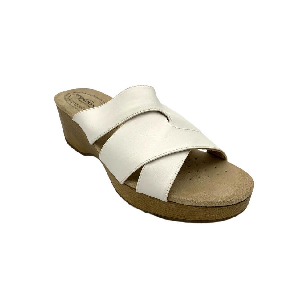Easy Works Women's Ren Sandal White - Extra Wide